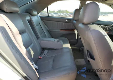 2003 Toyota Camry Le from USA, damaged, VIN 4T1BF30K43U059295